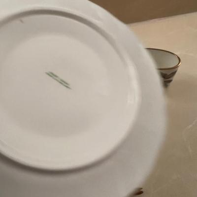 Fine Bone China Makeup Dresser Set.