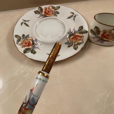 Fine Bone China Makeup Dresser Set.