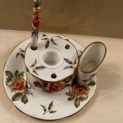 Fine Bone China Makeup Dresser Set.