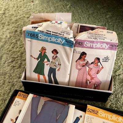 Patterns for Sewing Teens and Children's. 