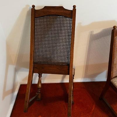 2 Side Chairs Ratan Back