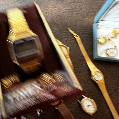 Giant Lot of Women's Wrist Watches