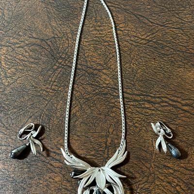 Art Nouveau Design but Newer Silver Tone