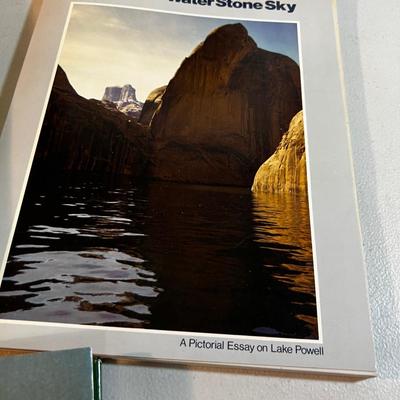 Wild Life and Outdoor Books  (5) 