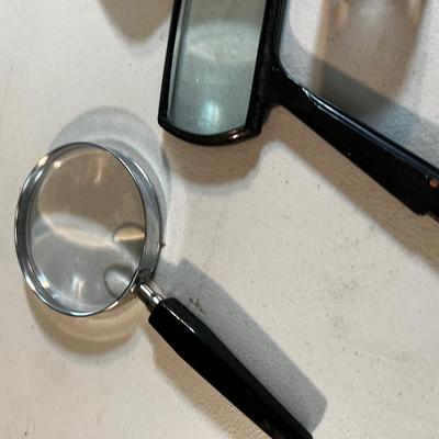 Magnifying Glasses