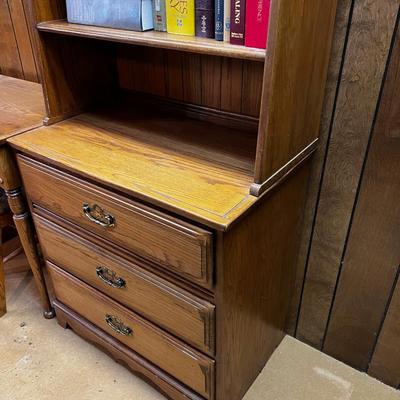 Hard Rock Maple Hutch and matches the Desk on 564 