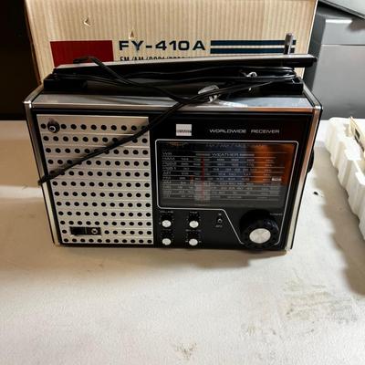 Sharp World Wide Receiver World Band Survivalist 