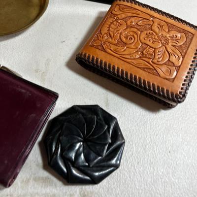 Wallets and Coin Purses. Mixed Gender