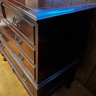 LANE Mahogany Blanket Chest. 
