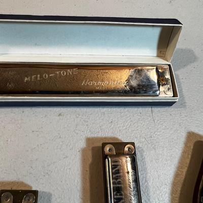 5 Harmonicas 