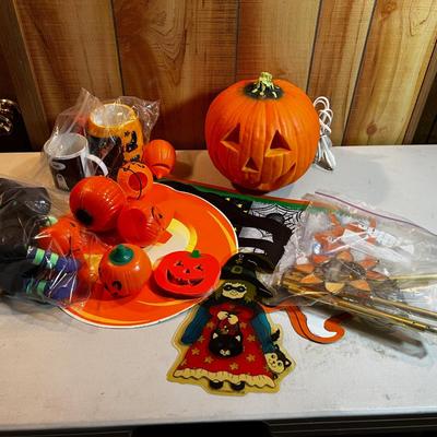 ALL The Halloween In the house. 