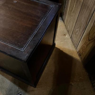 Mediterranean End Table with 4 Drawer
