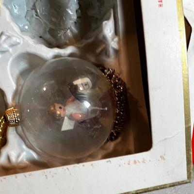 2 boxes Clear  Tear drop and Round with Dried Flower and Angels VINTAGE