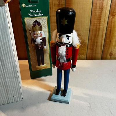 Traditions Nutcracker 