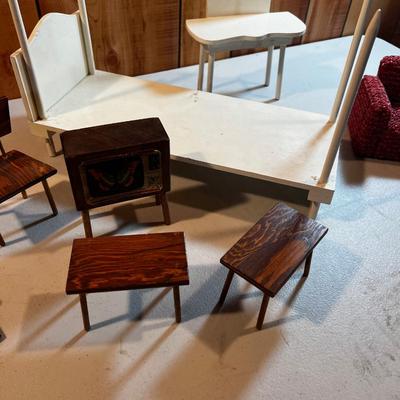AWESOME! Wood Doll Furniture 