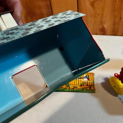Old Tin Barn Toy