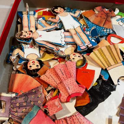 Paper Doll Set 