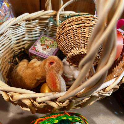 EASTER Items 