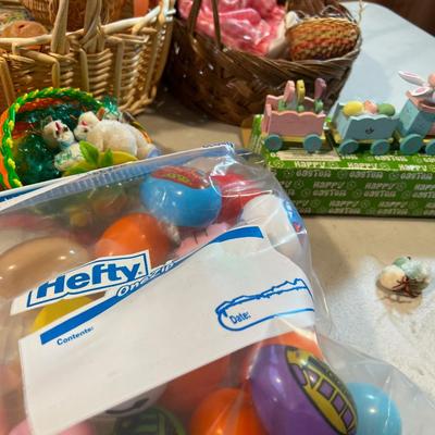 EASTER Items 