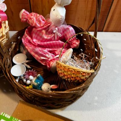 EASTER Items 