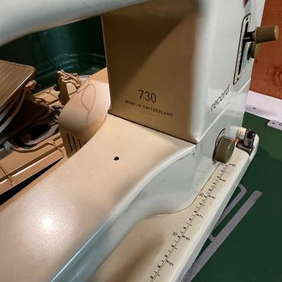 Bernina Record 730 Sewing Machine