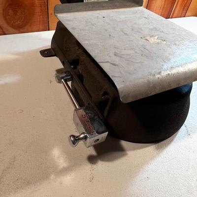 Pitney Bowes Model S510 Postage SCALE 