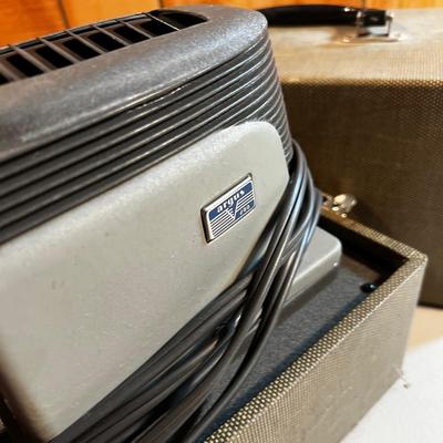 ARGUS Slide Projector with Case