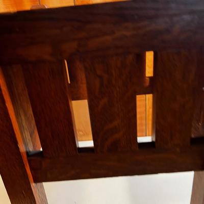 Small Arts and Crafts Mission Oak, Antique End Table 