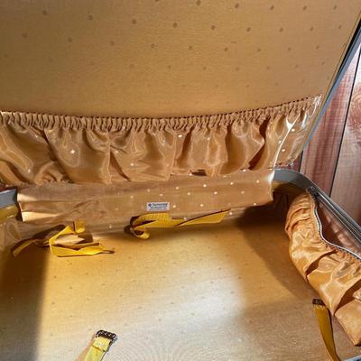 2 Samsonite Pieces of WHITE Luggage