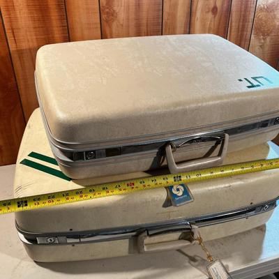 2 Samsonite Pieces of WHITE Luggage