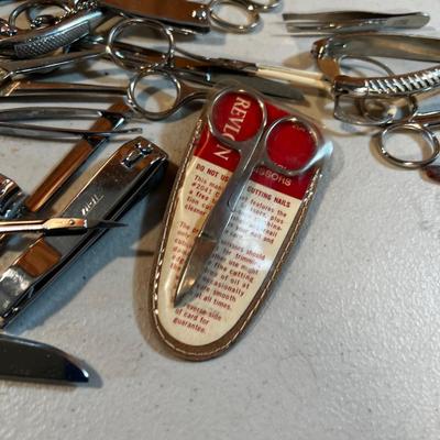 Scissors, Clippers and Tweezers Collection