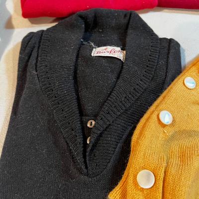 Cashmere Sweaters 32 ish VINTAGE