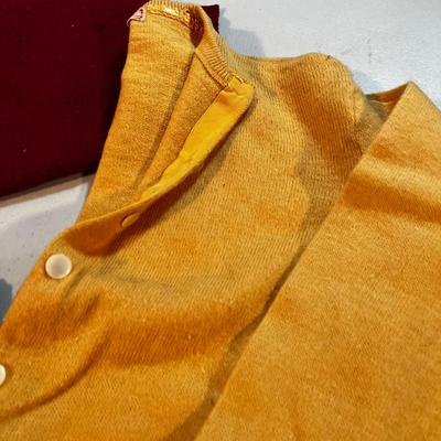 Cashmere Sweaters 32 ish VINTAGE