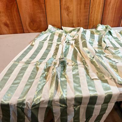 Adorable!  Silk Pajamas for the Skinny Gal by Elain Sklar Mint Color Stripped