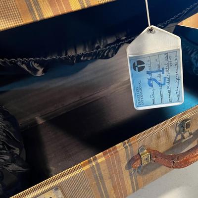 2 Brown Red Beige 50's Luggage