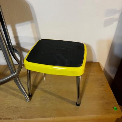 Step Stool (yellow) and Counter Stool (grey) 