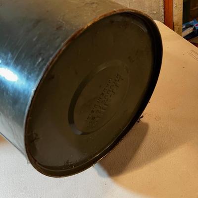 Garbage Can and Galvanized Pail 