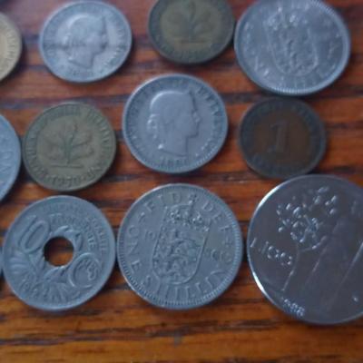 LOT 63   LOT OF OLD FOREIGN COINS