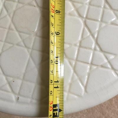Large pedestal ceramic stand