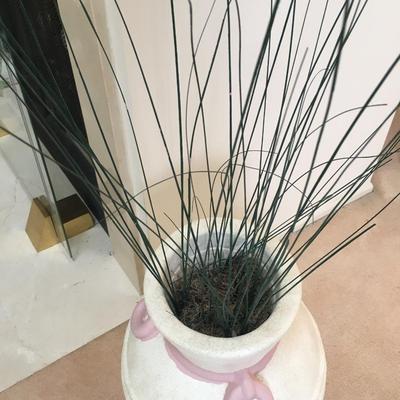 80's floor vase with grasses.