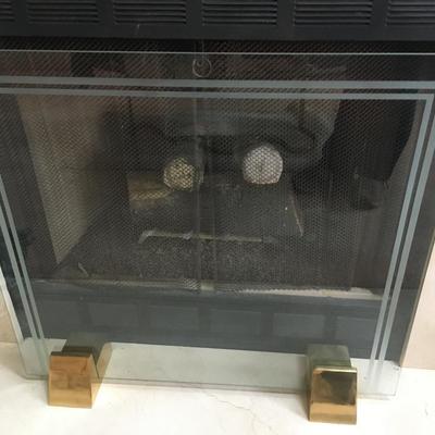 Modern style glass fireplace screen