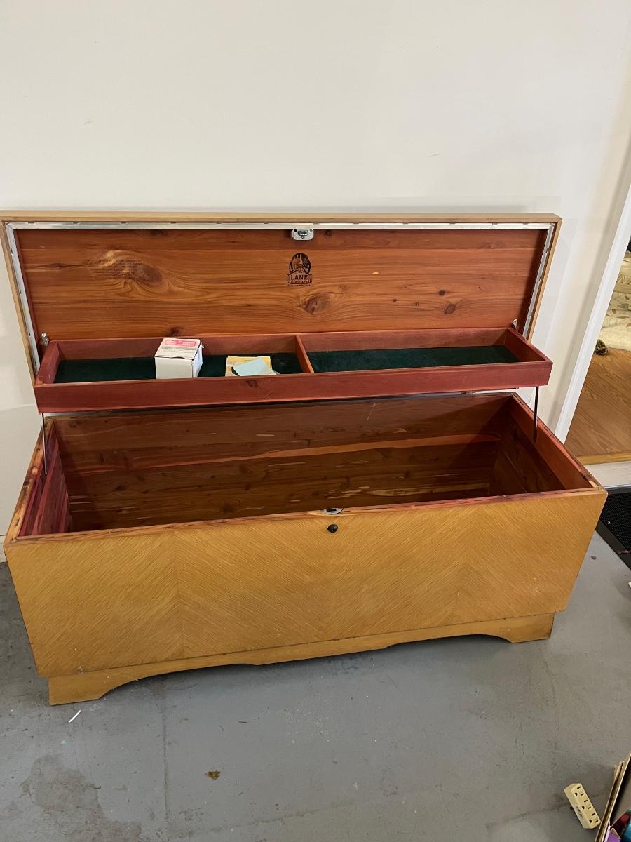 Lane Cedar Chest (GMG)