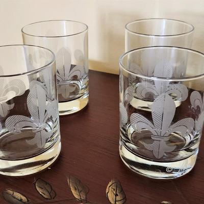 Lot #127  Set of 4 Mignon Faget Double Old-Fashioned Glasses