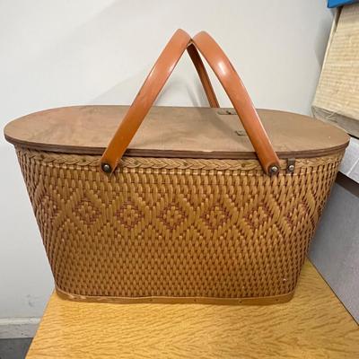 Woven Wood Top Picnic Basket with Contents (G-MG)