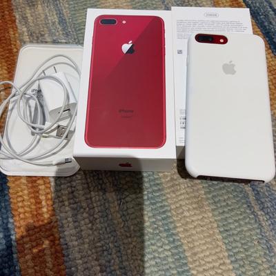 1909 Apple IPhone 8 Plus RED 256mb