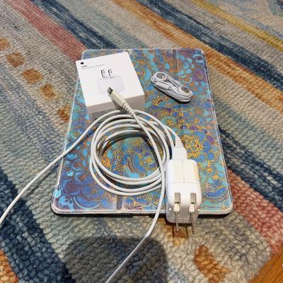 1910 Apple IPad Pro 10.5â€ 2017 Wi-Fi + Cellular Model A1709