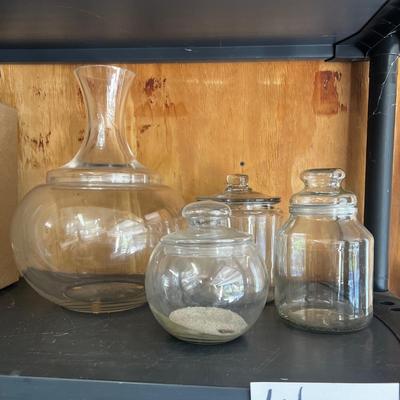 672 Assortment of Glass Jars