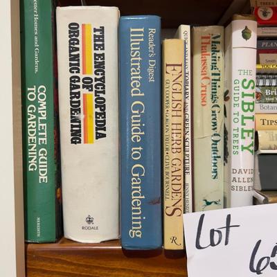658 Lot of Garden Books