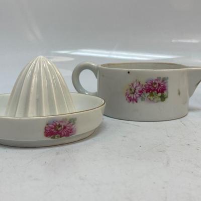 Vintage Pink Rose Floral Ceramic Porcelain Mini Juicer and Shaker Set