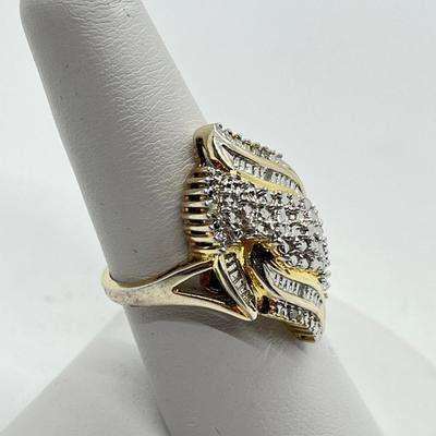 LOT 207: Sterling Silver Size 7.5 Ring with diamond chips